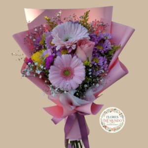 Ramo con Flores en Tono Pastel