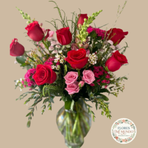 Florero en Rosas Fucsias