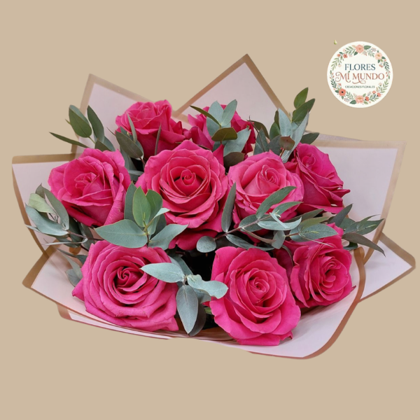 Ramo con Rosas y Eucalipto