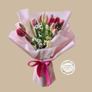 Ramo con 15 Tulipanes