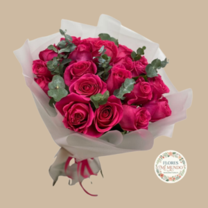 Ramo con Rosas Fucsias