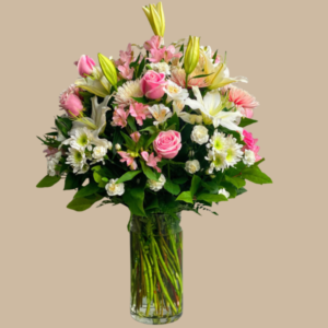 Florero con Flores Rosadas