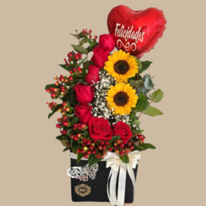 Arreglo con Rosas Rojas y Girasoles